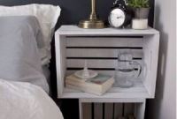 Criado-mudo de caixotes