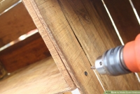 Parafusar os caixotes na posição desejada